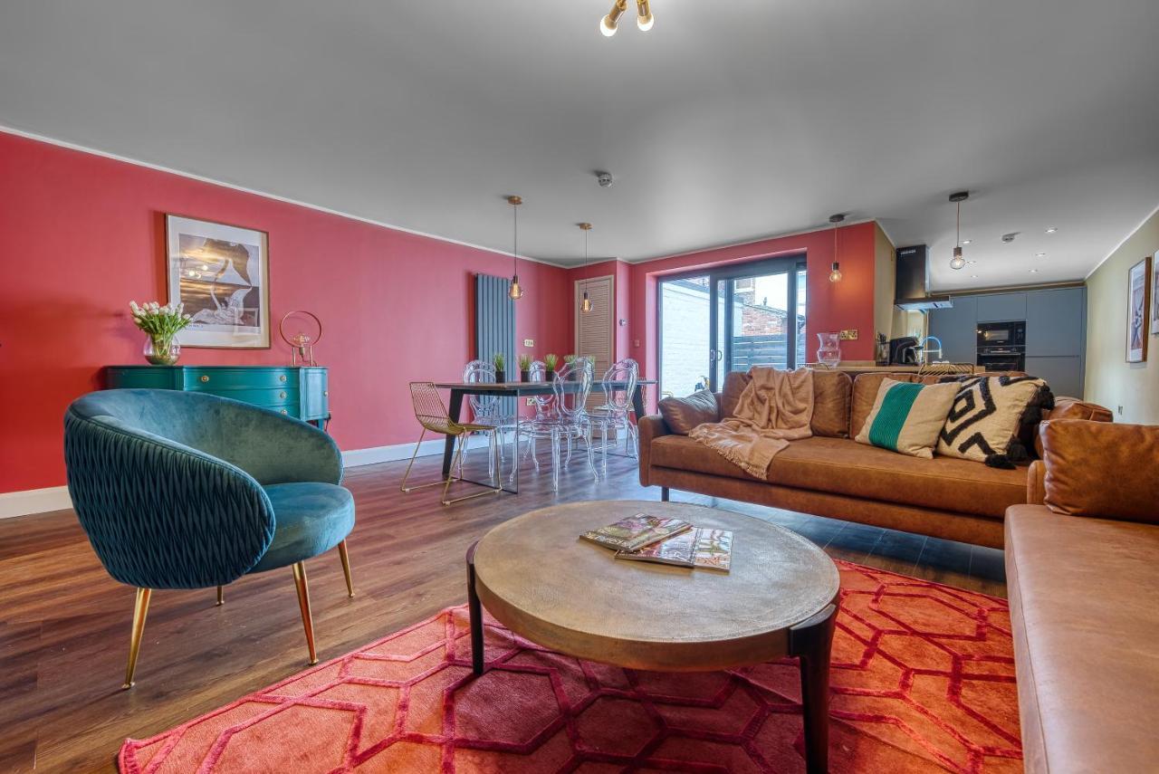 Casa Del Artista - Luxury Apartments, ويتبي المظهر الخارجي الصورة